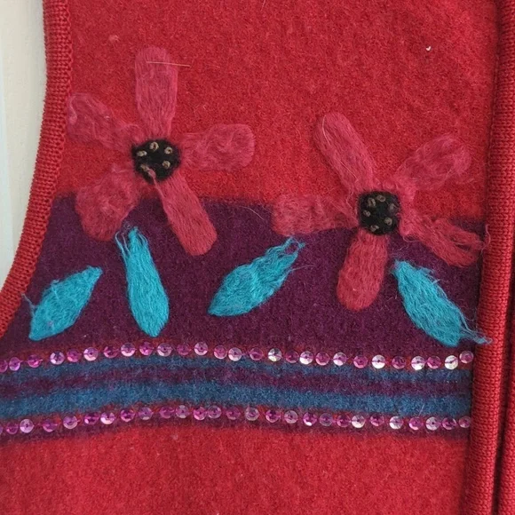 Wool Vest - Picture 2 of 12